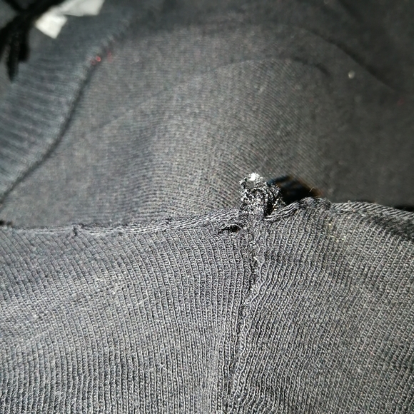 H&M Muscle Tank Top - Picture 4 of 5